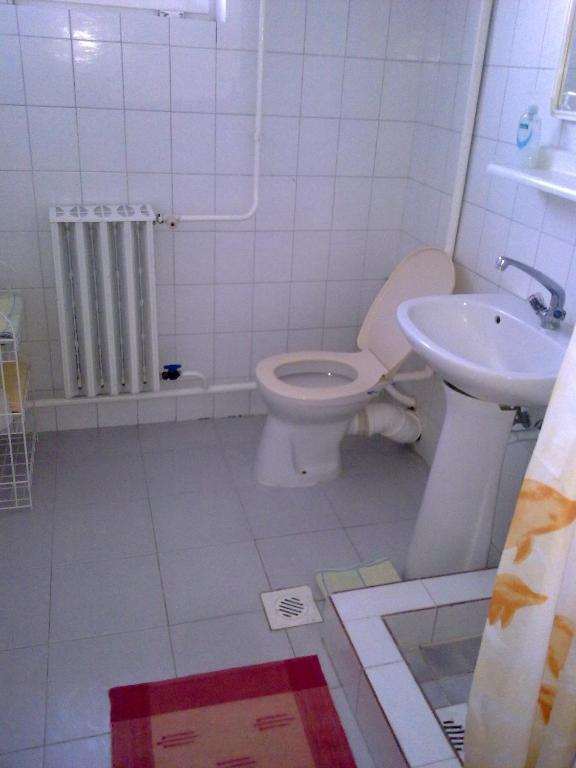 Alabastrom Panzio Es Etterem Bed & Breakfast Bogács Room photo